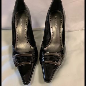 BCBGIRLS Stylish Black patent leather pumps